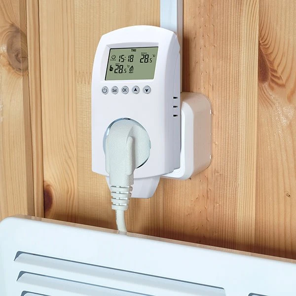 Plug in thermostat receiver HY02TP